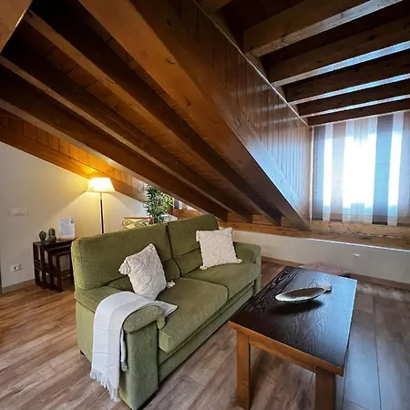 洛斯莫里诺斯公寓