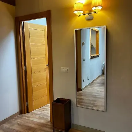 洛斯莫里诺斯公寓 * 利亚内斯