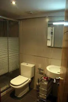 洛斯莫里诺斯公寓